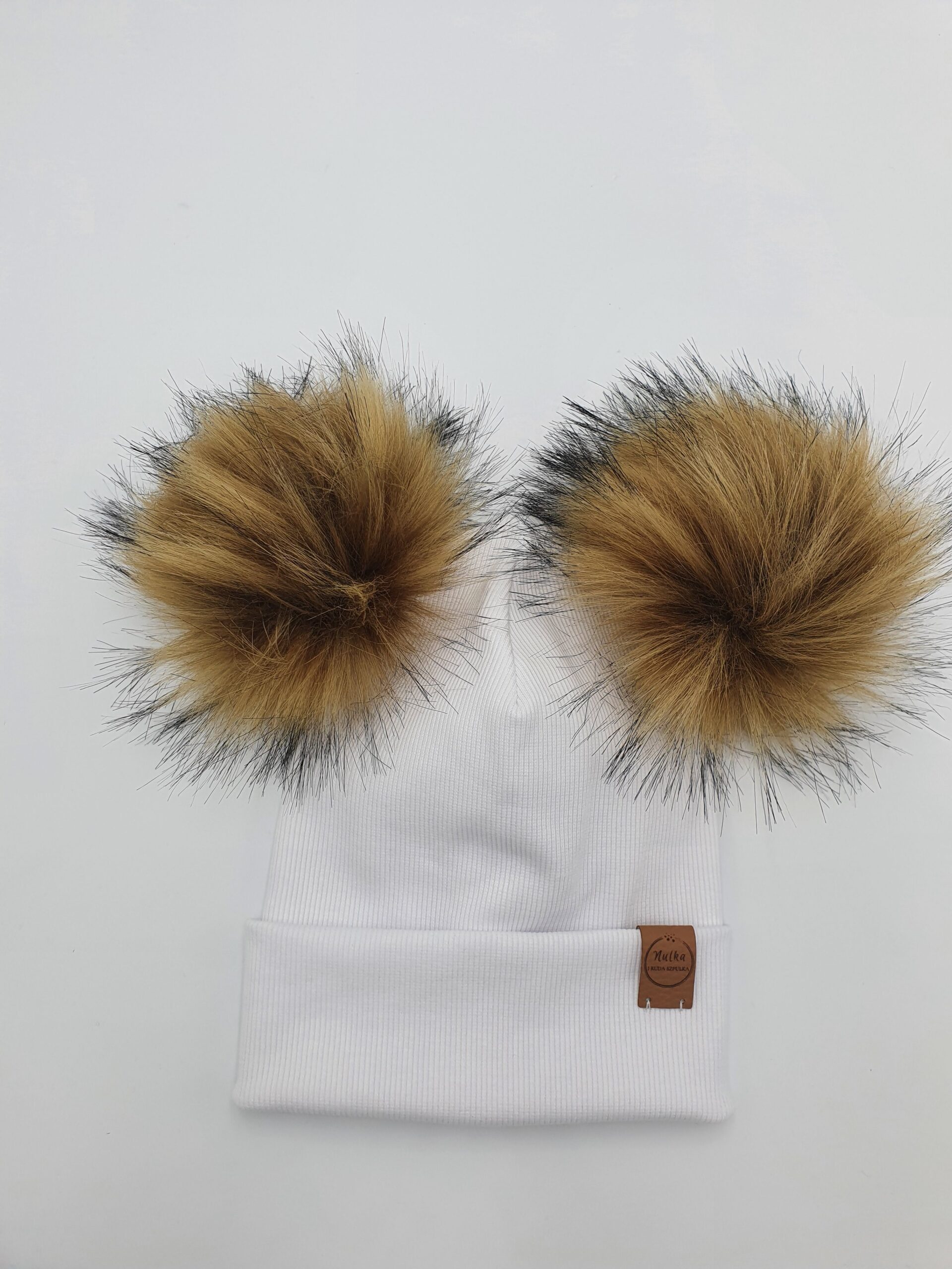 Czapka z pomponami miód brąz prążkowana dziecięca biała