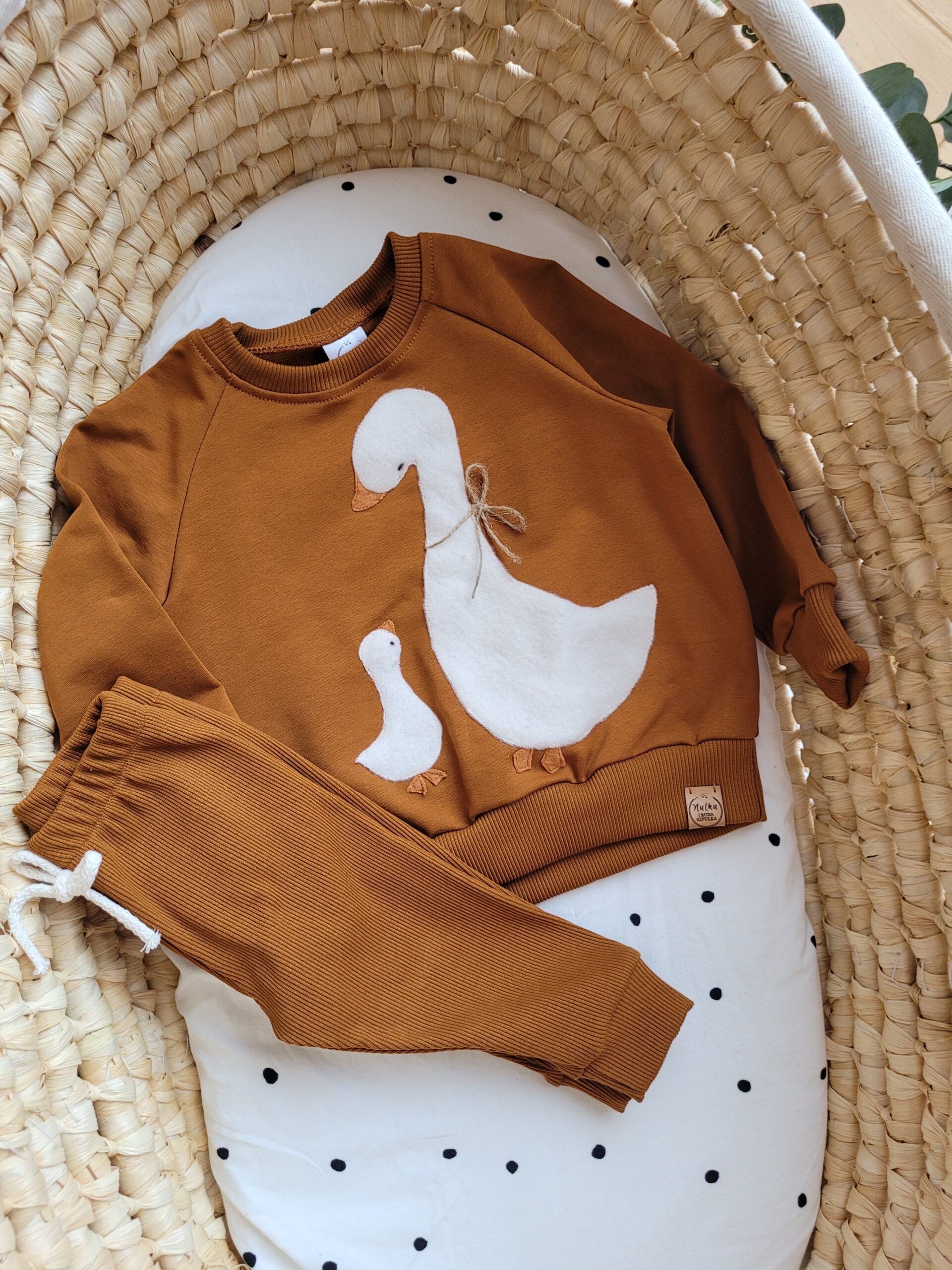 Bluza dziecięca mama gąska ciemny karmel