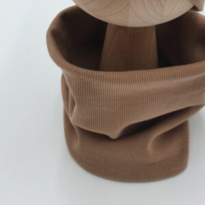 Komin prążkowany ciemny beż