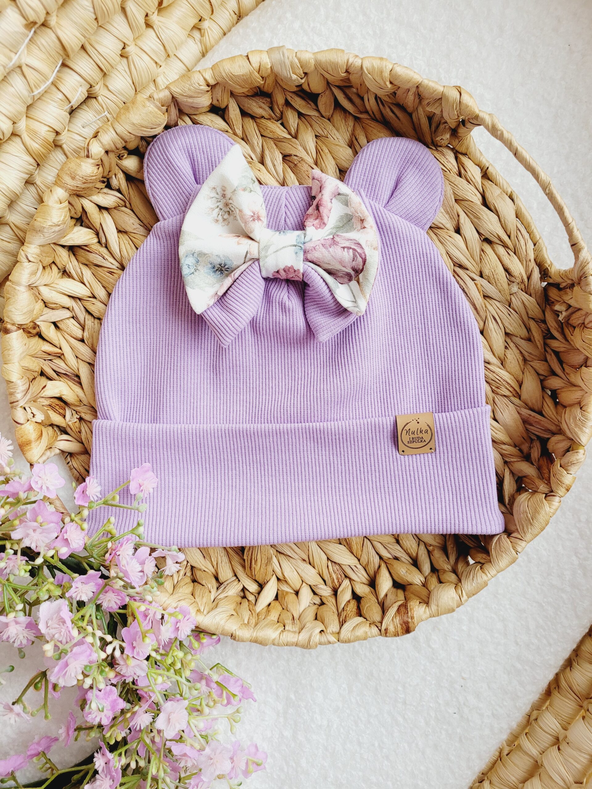 Czapka wywijana dla dziewczynki z Kokardą Purple Garden lawenda
