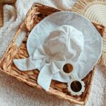 Kapelusz dla dziewczynk bawełna haftowana ecru