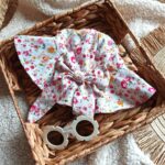 Kapelusz muślinowy dla dziewczynki Kolorowe kwiaty