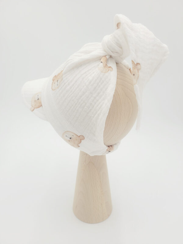 Chusta-z-daszkiem-na-gumce-misie-scaled-1.jpg Chusta-z-daszkiem-na-gumce-misie-scaled-1.jpg