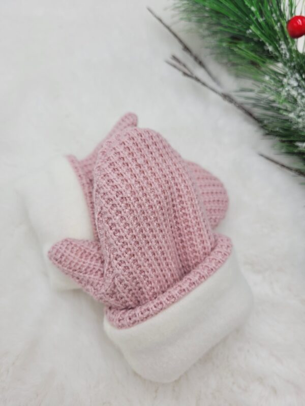 Rekawiczki-zimowe-roz-pastelowy-scaled-1.jpg Rekawiczki-zimowe-roz-pastelowy-scaled-1.jpg