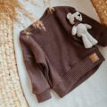 Sweterek-dla-dziecka-over-cappucino-scaled-1.jpg