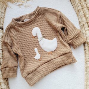 Sweterek-z-gaskami-karmel-scaled-1.jpg