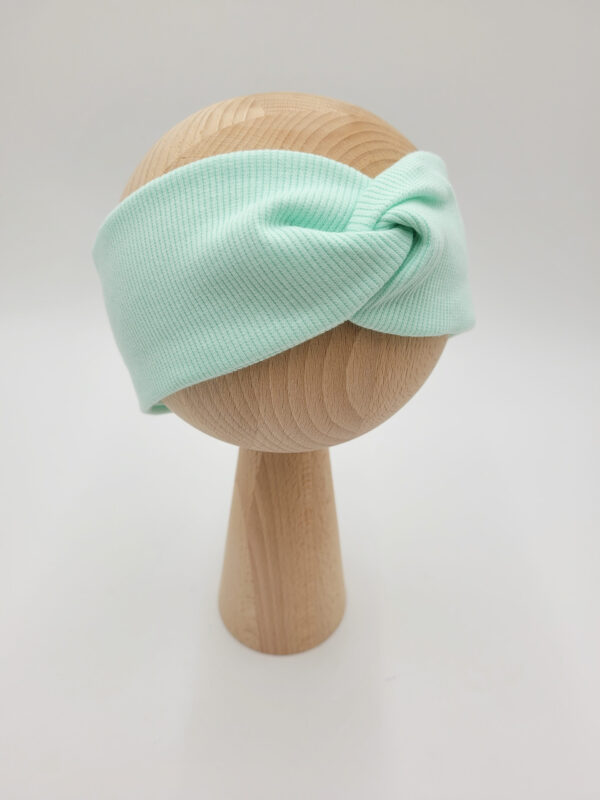 twist-mieta-scaled-1.jpg twist-mieta-scaled-1.jpg